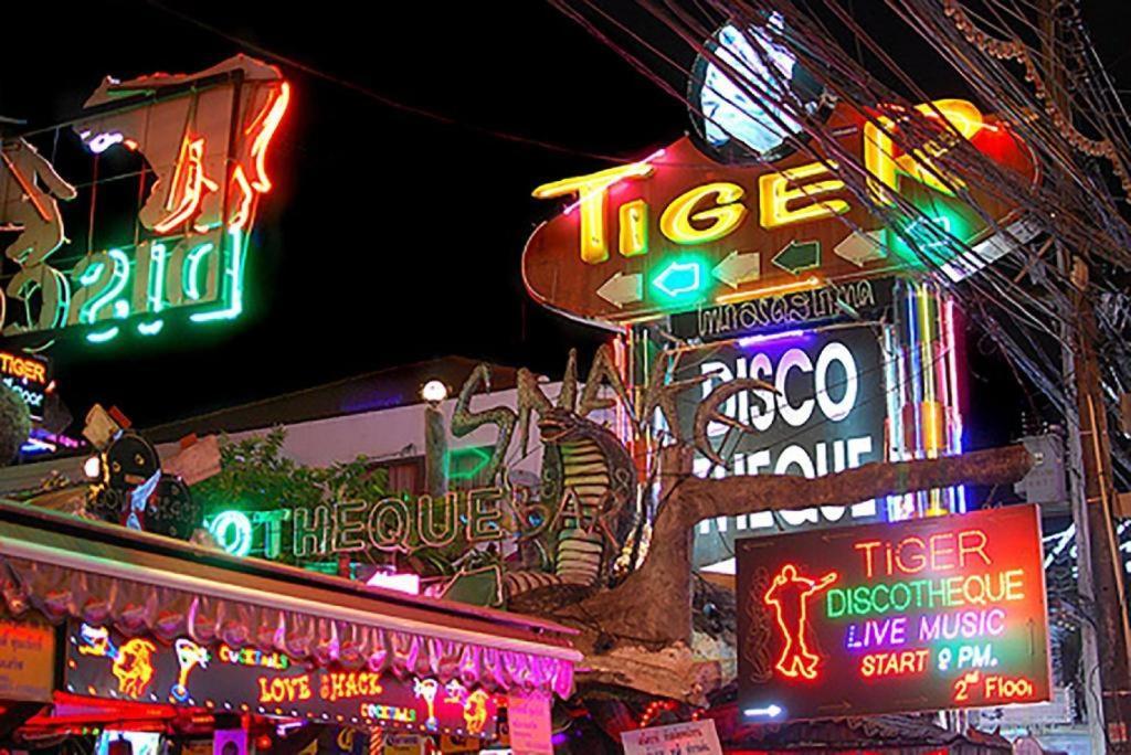 Long Beach Hotel Patong Exteriér fotografie