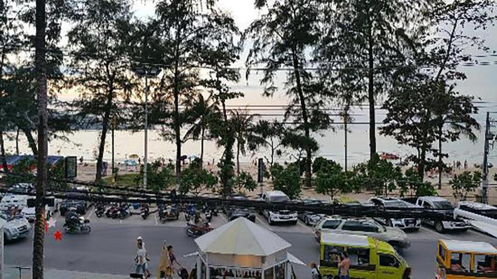 Long Beach Hotel Patong Exteriér fotografie