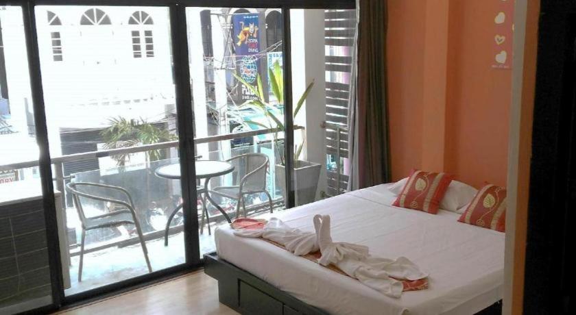 Long Beach Hotel Patong Exteriér fotografie